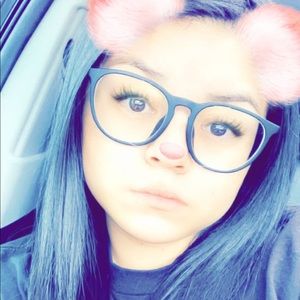 Meet your Posher, Katherine